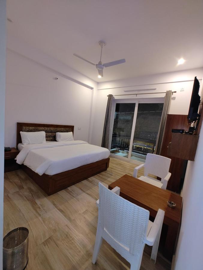 Hotel Anantam Residency Uttarkashi Экстерьер фото