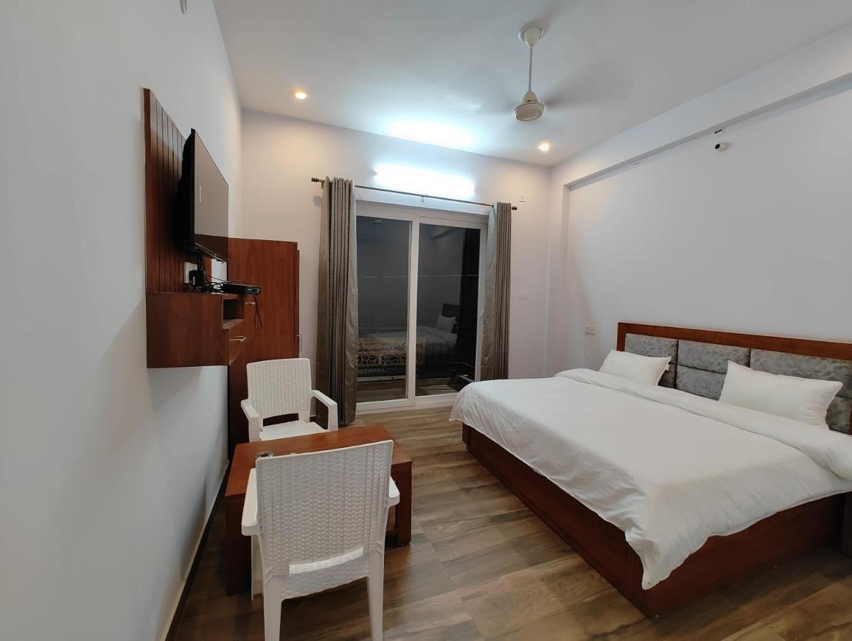 Hotel Anantam Residency Uttarkashi Экстерьер фото