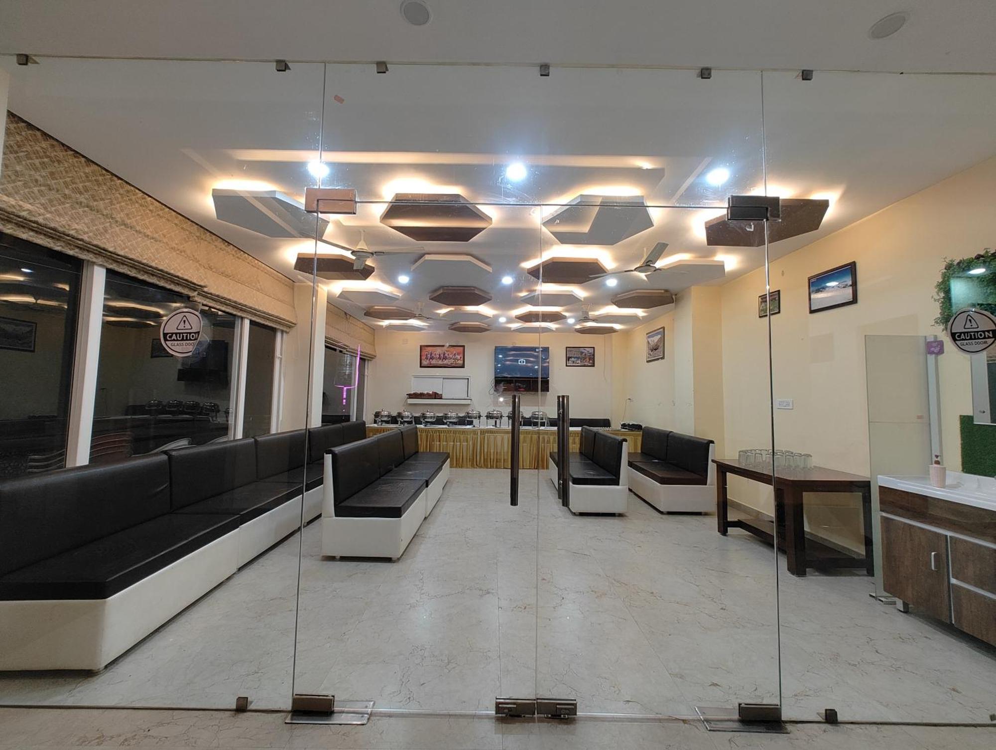 Hotel Anantam Residency Uttarkashi Экстерьер фото