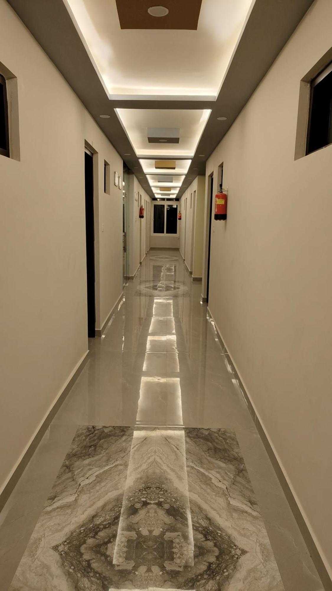 Hotel Anantam Residency Uttarkashi Экстерьер фото