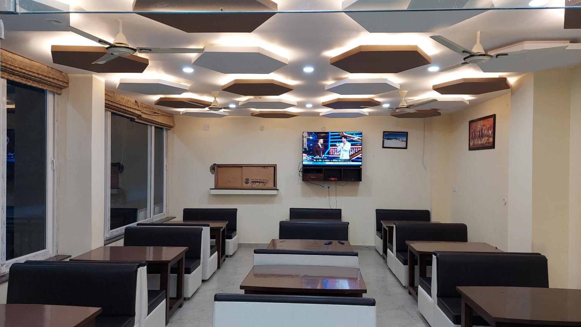 Hotel Anantam Residency Uttarkashi Экстерьер фото