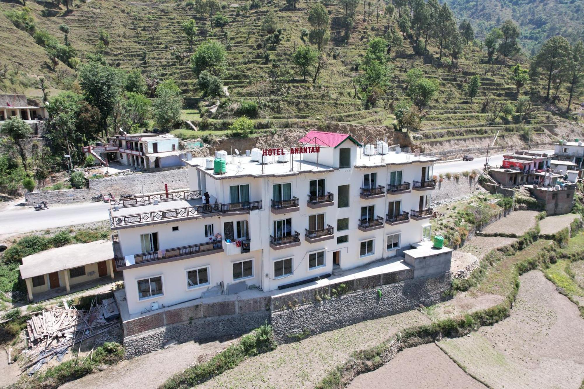Hotel Anantam Residency Uttarkashi Экстерьер фото